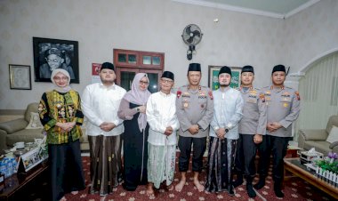 Pupuk-Sinergitas-Dengan-Ulama-Kapolda-Jatim-Kunjungi-Ketua-Umum-MUI-di-Kota-Kediri