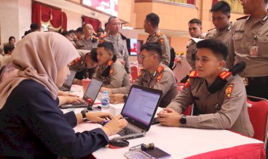 STIK-Lemdiklat-Polri-Gelar-Donor-Darah-Sambut-Dies-Natalis-ke-79