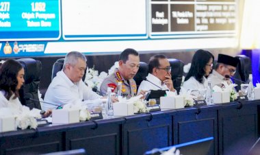 Kapolri-Hadiri-Rakor-Lintas-Sektoral,-Sinergisitas-Stakeholder-Kunci-Pelayanan-Nataru