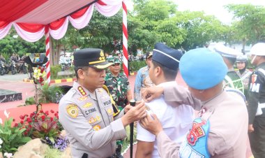 Apel-Gelar-Pasukan-Operasi-Lilin-Semeru-2025,-Siap-Amankan-Nataru-di-Kabupaten-Sidoarjo