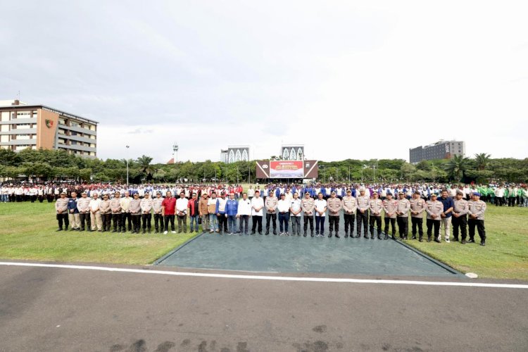 Polda Jatim Bersama Serikat Pekerja dan Buruh Gelar Apel Kebangsaan Jaga Stabilitas Kamtibmas